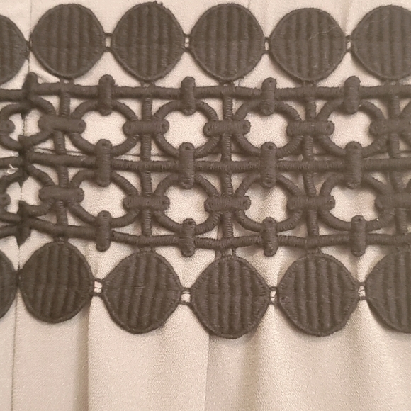 Darling Adelaide cocktail dress - Picture 3 of 3